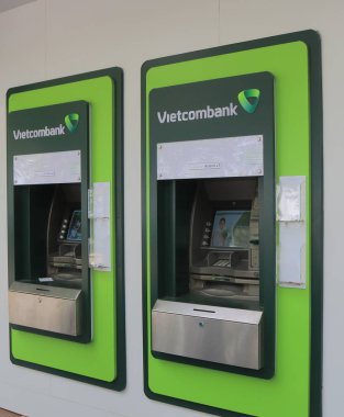 Vietcombank Atm para çekme Vietnamca banka