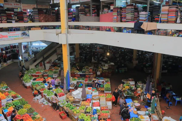 CHO HOM marknaden Hanoi Vietnam. — Stockfoto