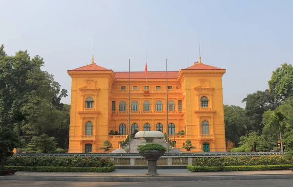 Prezydenckie dom Hanoi Wietnam — Zdjęcie stockowe