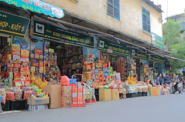 Snack shopu staré čtvrti Hanoj Vietnam — Stock fotografie