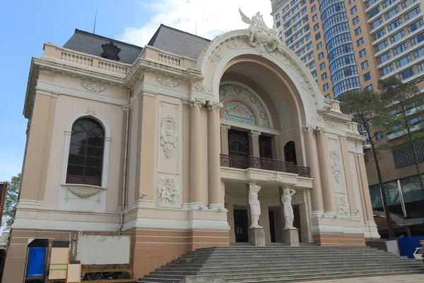 Saigon Opera House Dong Khoi strada paesaggio urbano Ho Chi Minh Città Saigon Vietnam — Foto Stock