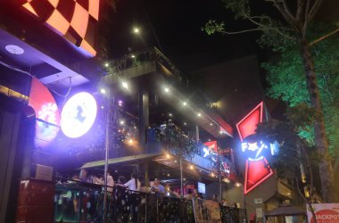 Ho Chi Minh city şehir gece kulübü Saigon Vietnam