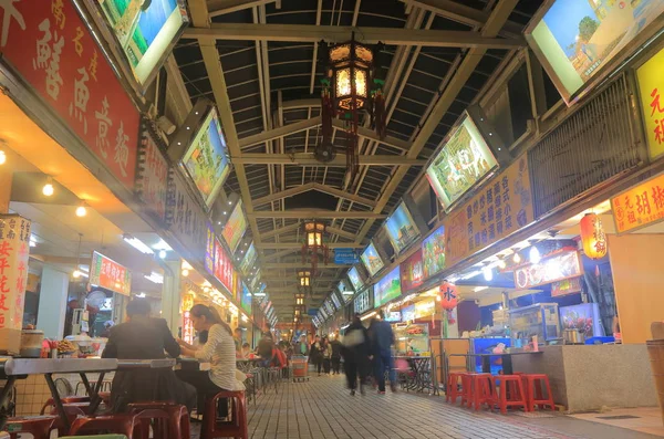 Huaxi mercado nocturno de la calle Taipei Taiwán — Foto de Stock