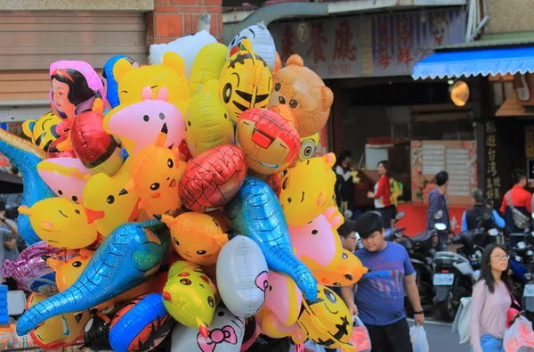 Balloon shop Tamsui old street market cityscape Taipei Taiwan — Stock Photo, Image