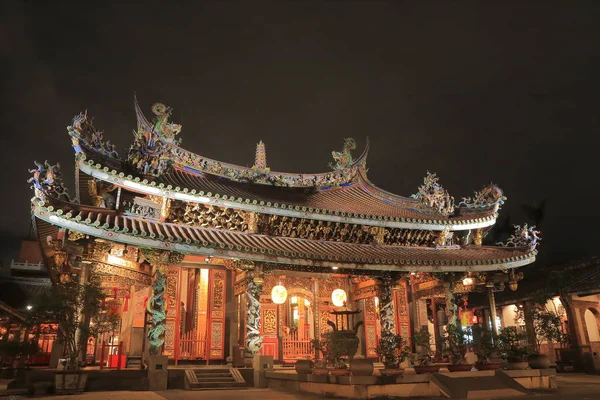 Dalongdong baoan tempel taipei taiwan — Stockfoto