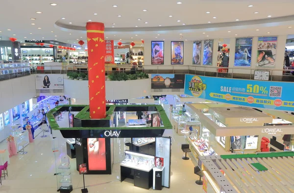 Guilin áruházban vásárlás Guilin, Kína — Stock Fotó