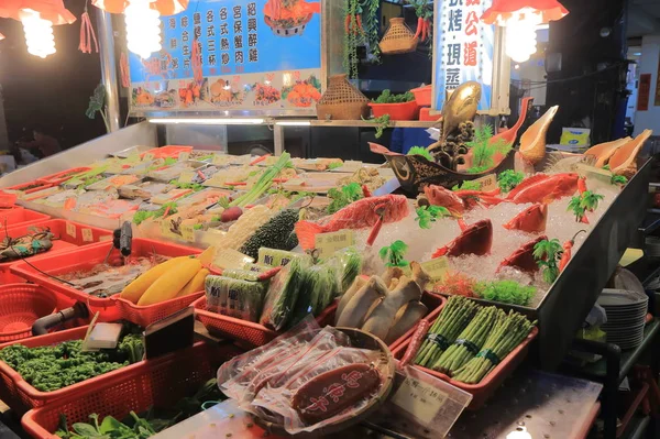 Liuhe straat-avondmarkt Kaohsiung Taiwan — Stockfoto