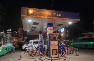 Petrolimex benzin istasyonu Ho Chi Minh Şehri Vietnam