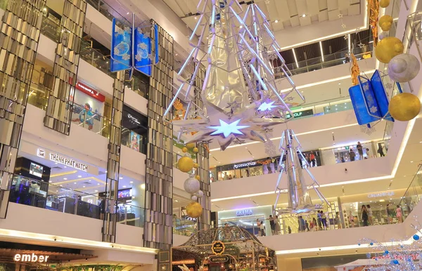 Saigon center takashimaya kaufhaus ho chi minh stadt vietnam — Stockfoto