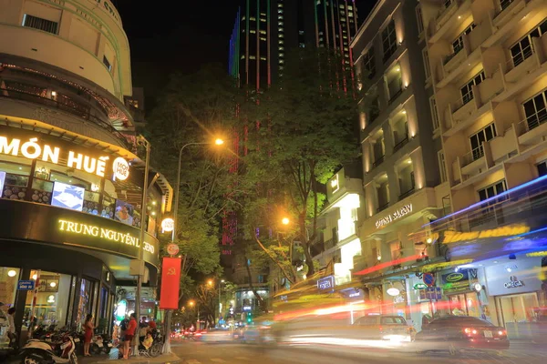 Dong Khoi shoppinggatan Ho Chi Minh City Saigon Vietnam — Stockfoto