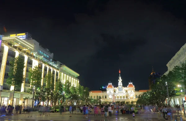 Városháza este városkép a vietnami Saigon Ho Chi Minh City — Stock Fotó