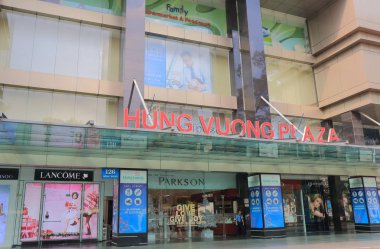 Parkson Hung Vuong Plaza mağazası Chinatown Ho Chi Minh city Vietnam
