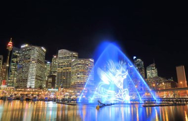 Darling Harbour Sydney gece cityscape Avustralya