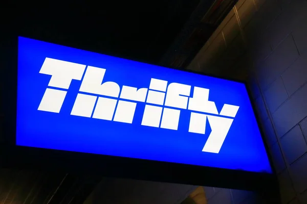 Thrifty empresa de alquiler de coches — Foto de Stock