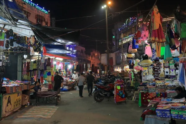 New Delhi India Oktober 2017 Niet Geïdentificeerde Mensen Bezoek Paharganj — Stockfoto