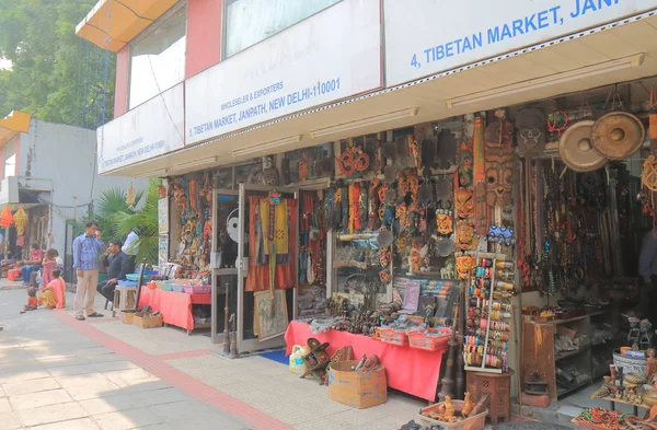 New Delhi India Oktober 2017 Unbekannte Besuchen Tibetischen Straßenmarkt Der — Stockfoto