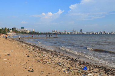 Chowpatty sahil ve Mumbai cityscape Mumbai Hindistan