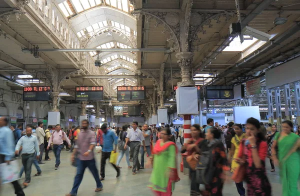 Mumbai India Oktober 2017 Oidentifierade Personer Resa Mumbai Cst Train — Stockfoto