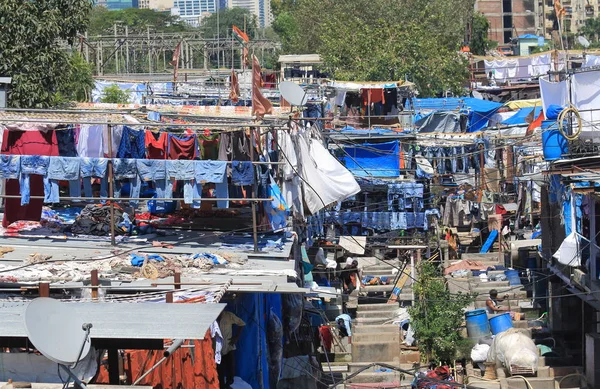 Dhobi Ghat çamaşırhanede geleneksel hayat Mumbai Hindistan