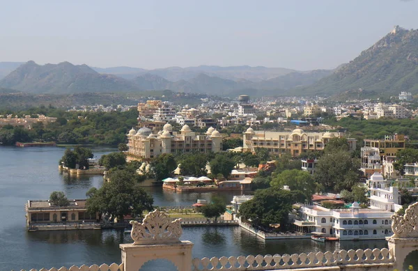 Udaipur Tarihi Bina Cityscape Görünümü Hindistan — Stok fotoğraf