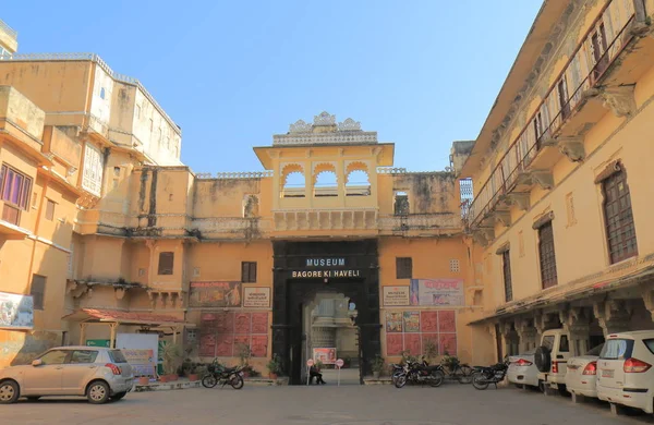 Udaipur India Outubro 2017 Pessoas Não Identificadas Visitam Museu Bagore — Fotografia de Stock