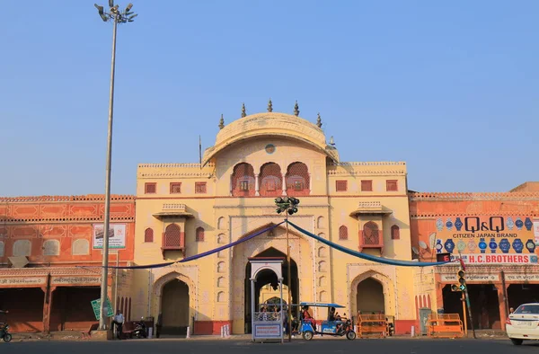 Jaipur India Oktober 2017 Niet Geïdentificeerde Mensen Bezoek Tripolia Gate — Stockfoto
