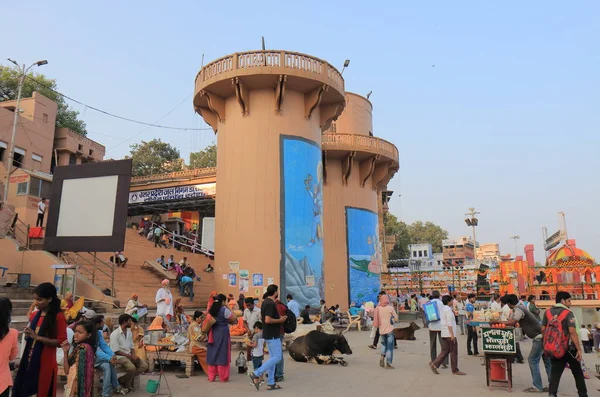 Varanasi Indie Października 2017 Niezidentyfikowanych Osób Wizyta Ghat Dashashwamedh Rzeki — Zdjęcie stockowe