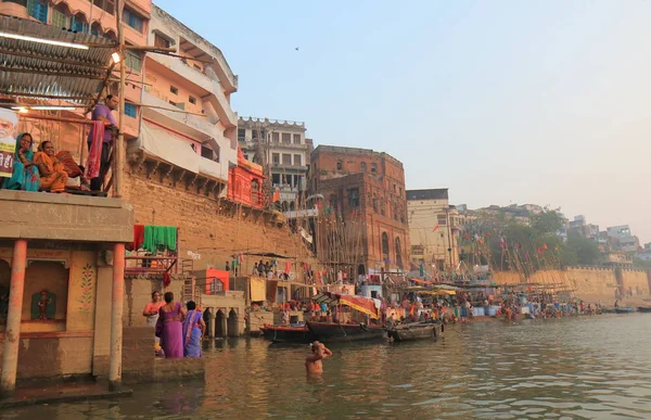 Varanasi Indie Października 2017 Niezidentyfikowanych Osób Wizyta Ghat Panchganga Rzeki — Zdjęcie stockowe