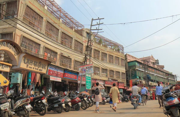 Varanasi India Noviembre 2017 Personas Identificadas Visitan Calle Comercial Del —  Fotos de Stock