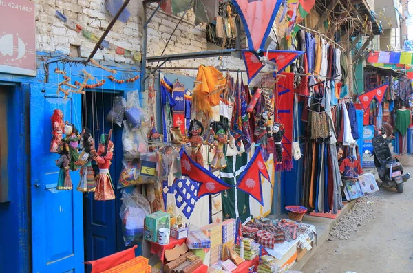 Kathmandu Nepal Noviembre 2017 Tienda Recuerdos Exhibe Títeres Katmandú Nepal — Foto de Stock