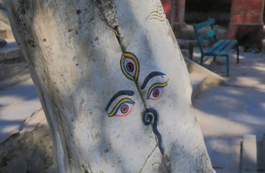 Dini yüz boyama Swayambhunath Stupa Tapınağı Katmandu Nepal
