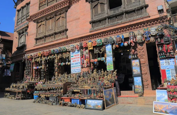 加德满都尼泊尔 2017年11月11日 尼泊尔加德满都 Swayambhunath 佛塔纪念品店 — 图库照片