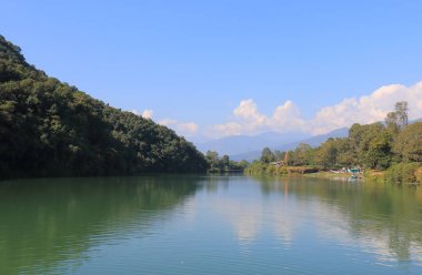 Baraj Side Park peyzaj Pokhara Nepal.