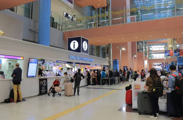 Osaka Japan November 2017 Unidentified People Travel Kansai International Airport — Stock Photo, Image