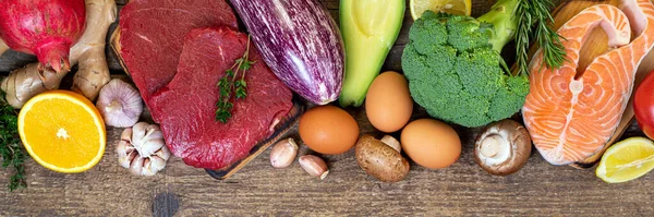 Здоровое Питание Выбор Сбалансированной Пищи Здорового Питания Свежие Мясные Стейки — стоковое фото