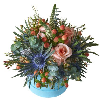 Bir buket çiçek paket