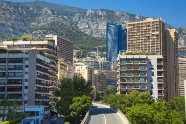 Monte Carlo modern binalar