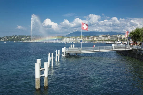 Piękne Jeziora Genewskiego i miasta — Zdjęcie stockowe