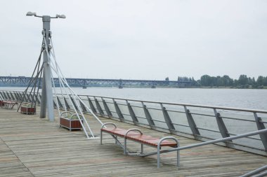 Plock, Polonya şehirde Vistula Nehri tarafından mesire 