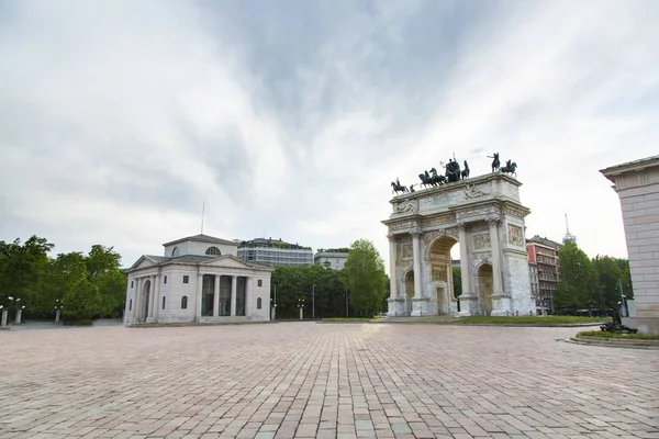 Piazza Sempione Arco Della Pace Miejście Milan Włochy — Zdjęcie stockowe