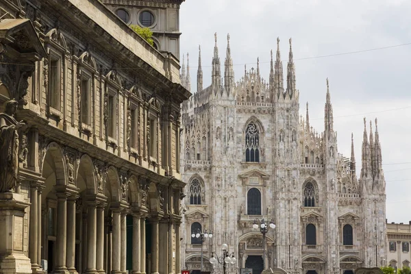 有名なミラノ大聖堂 ミラノのドゥオーモ イタリアのビュー — ストック写真