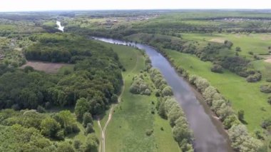 Yeşil Vadi ve Nehri havadan görünümü