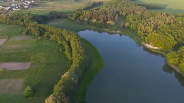 Vol au-dessus du lac 