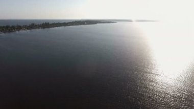Deniz manzara. Panoramik deniz manzaralı yaz güneşli gün.