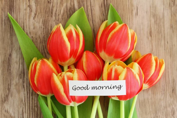 Goedemorgen Kaart Met Rode Gele Tulpen Houten Oppervlak — Stockfoto