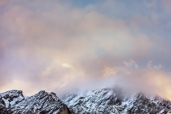 Napkelte felett Himalája — Stock Fotó