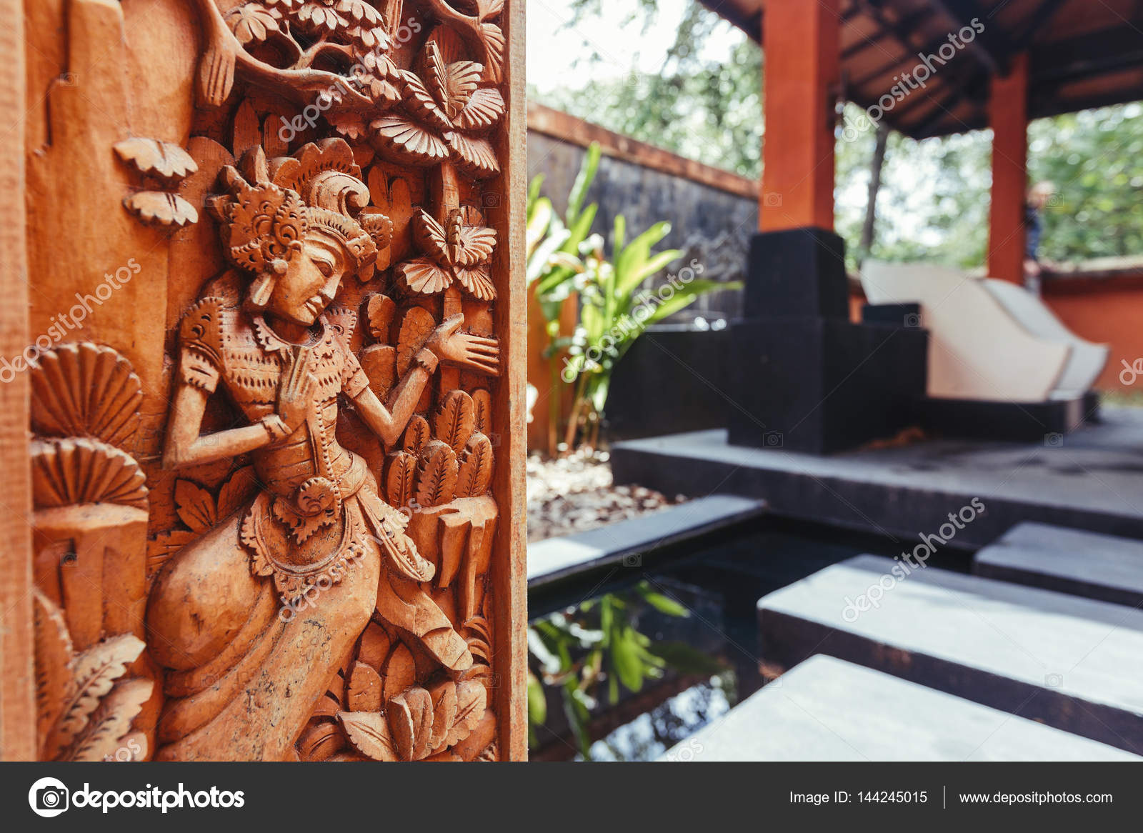 Enter To Abandoned Villa Resort In Thailand Stock Photo - 