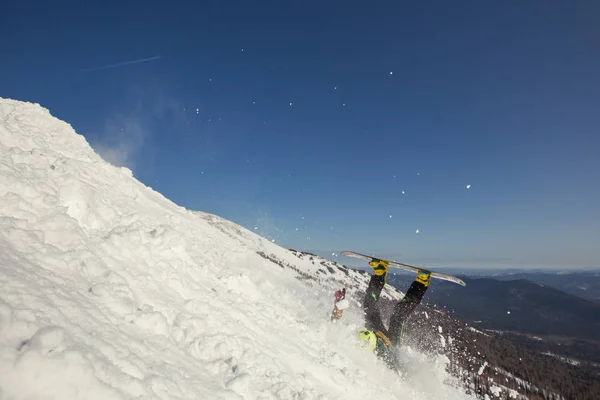 Snowboarder Jatuh Gunung Salju Olahraga Musim Dingin Berbahaya Dan Asuransi — Stok Foto