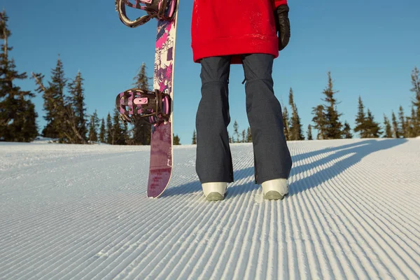 Snowboarder Para Superficie Nieve Arreglada Preparada Para Esquí Alpino Primer —  Fotos de Stock