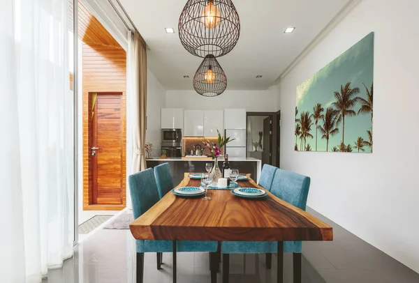 Moderní Kuchyň Obývací Pokoj Společně Interiér Luxusní Vile — Stock fotografie